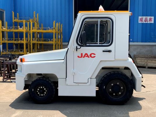 84dB táxi diesel Tow Trator For Aircraft industrial QCD20/25